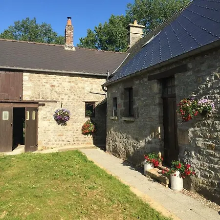 No 3 Route De Lingramiere Bed & Breakfast *